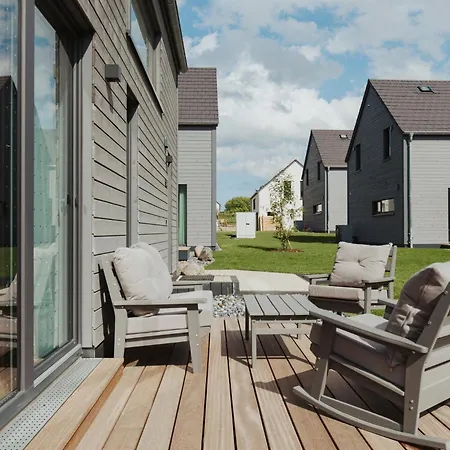 Neu Rügen Resørt Großzügige, Gemütliche Doppelhaushälfte Hedda Mit Terrasse Sagard