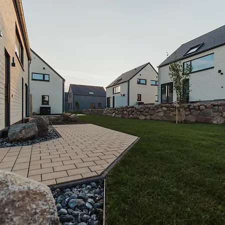 Ferienhaus Neu Rügen Resørt Großzügige, Gemütliche Doppelhaushälfte Hedda Mit Terrasse *