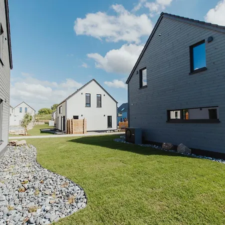 Neu Rügen Resørt Großzügige, Gemütliche Doppelhaushälfte Hedda Mit Terrasse * Sagard